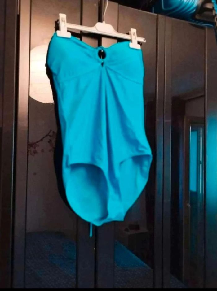 Maillot de  bain  1  pièce - photo numéro 3