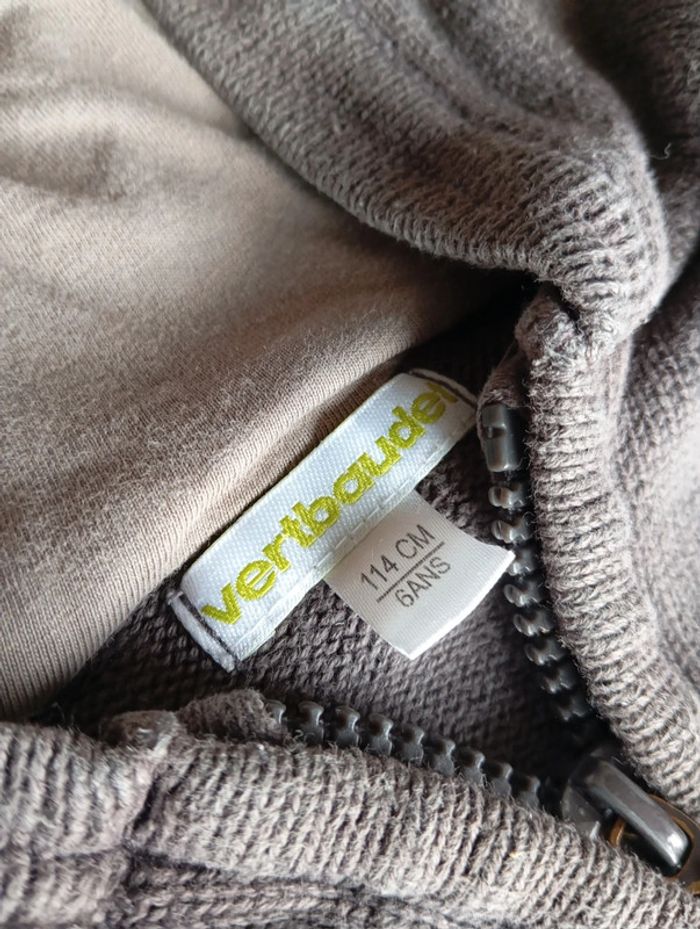 Veste a capuche 6 ans - photo numéro 2