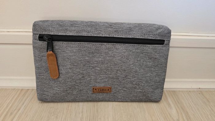 Pochette Shikoku L Cabaïa grise