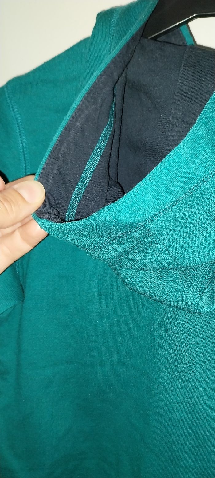 Veste/ sweat zippé à capuche by Dny excellent état 8 ans5 - photo numéro 9