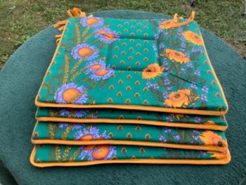 Lots de 4 coussins de jardin neufs