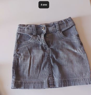 Jupe en jean noir 4 ans