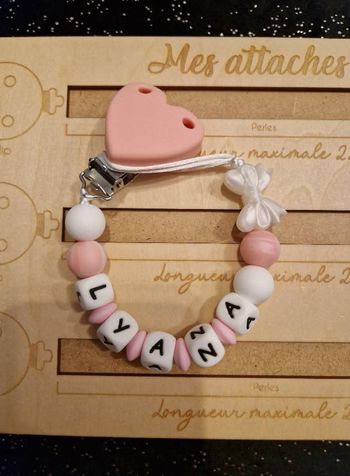 Attaches tetines  en silicone