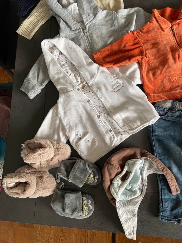 Lot de vêtements garçon 6 mois mi-saison - photo numéro 2