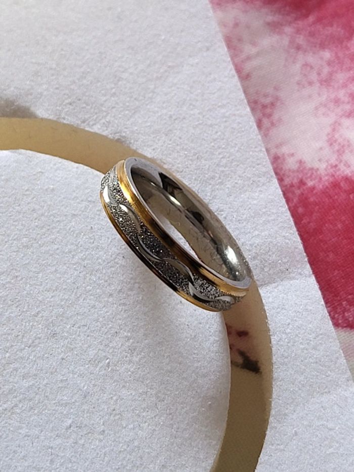 Bague fantaisie - photo numéro 2