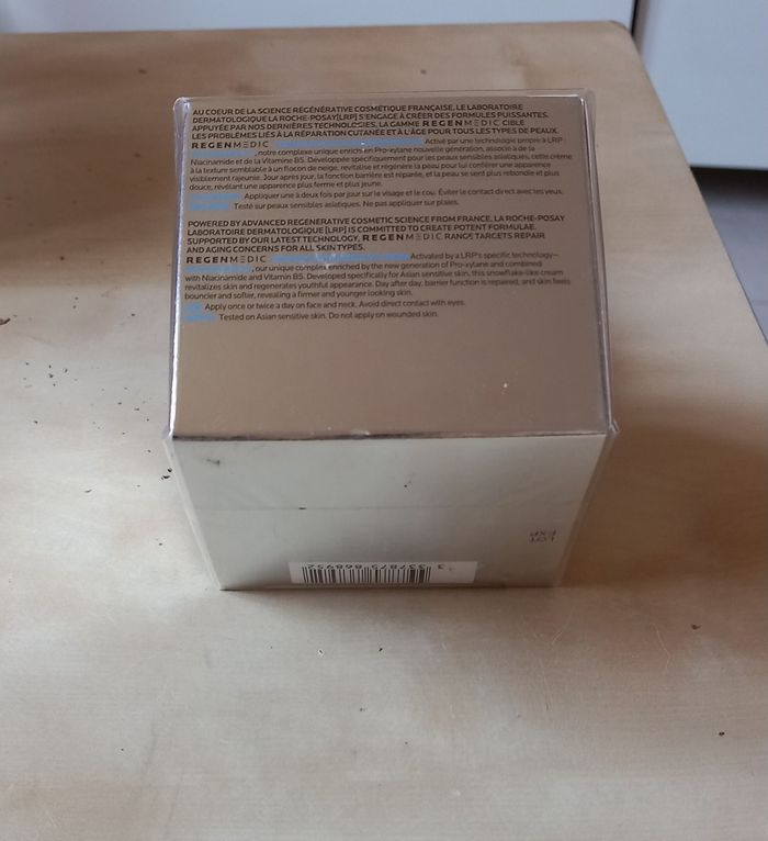 la roche posay Crème réparatrice Régénératrice REGENMEDIC - photo numéro 2