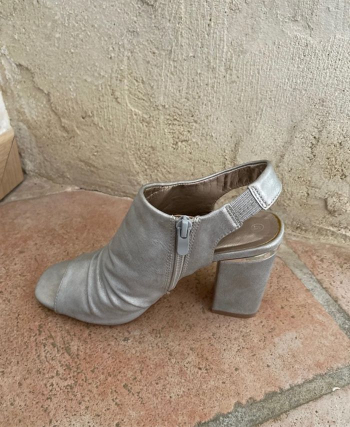 Chaussures à talons - photo numéro 7
