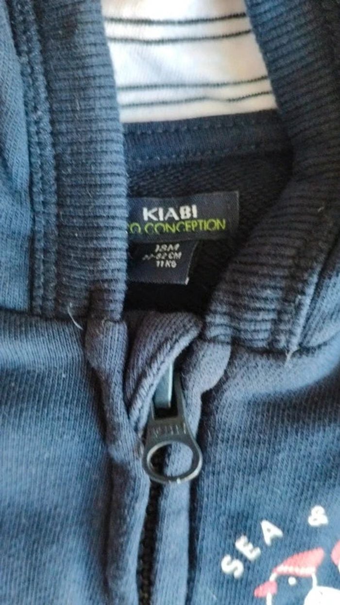 Ensemble gilet et jogging Kiabi 18 mois - photo numéro 2