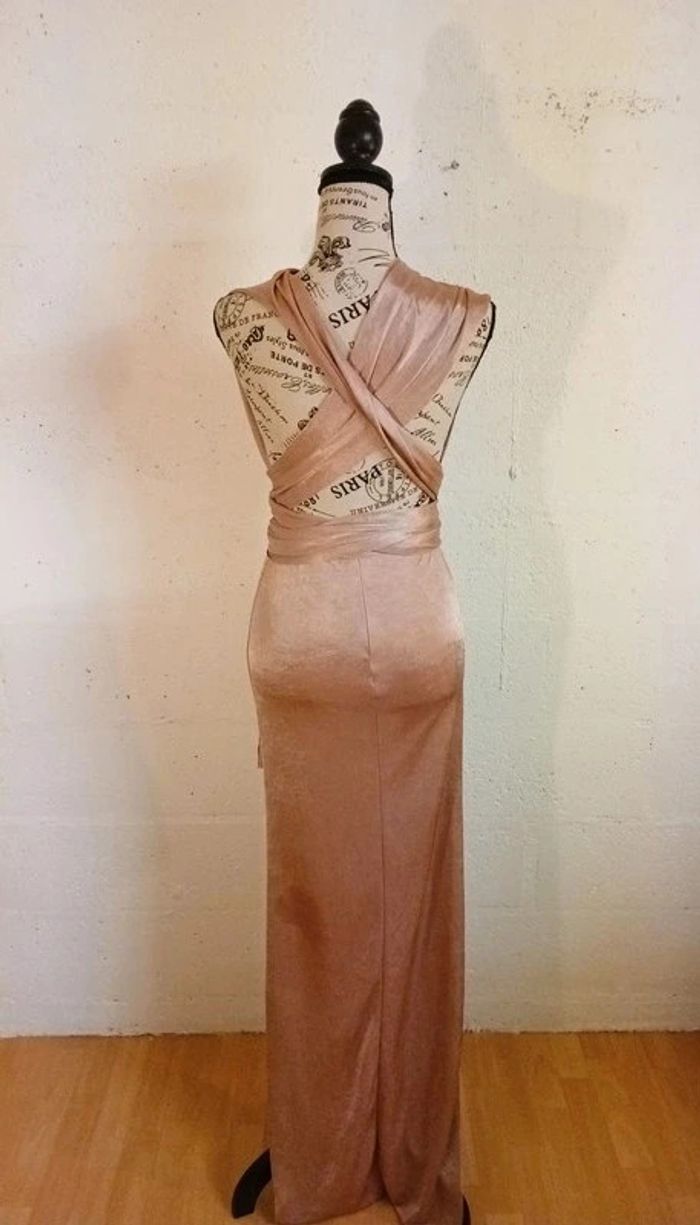 🌸 Robe longue rose poudrée multipositions – TFNC – Taille S – Bon état - photo numéro 2