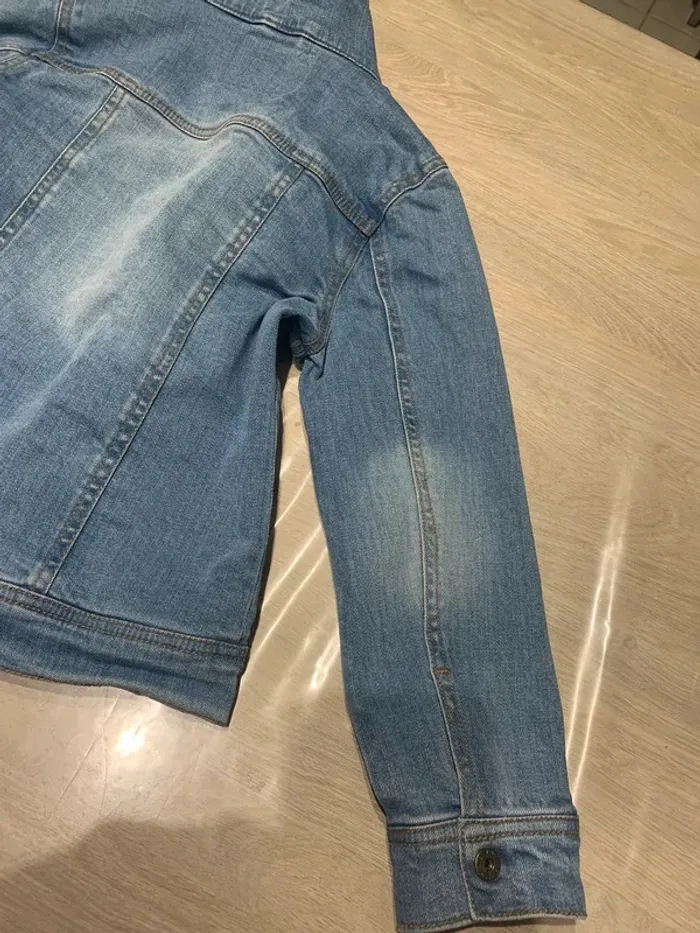 Veste en jean bleu clair - photo numéro 8