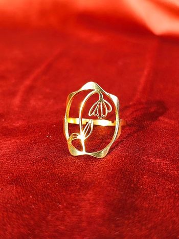 Bague dorée fleur minimaliste ajustable en acier inoxydable