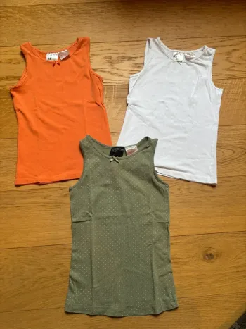 Lot de 3 maillots de corps H&M 122/128 cm