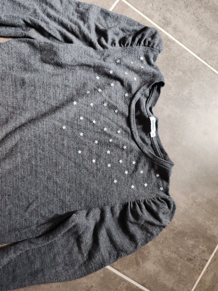 Pull étoiles - photo numéro 2