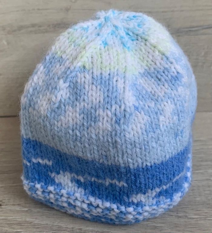 Bonnet au tricot 0-3 mois