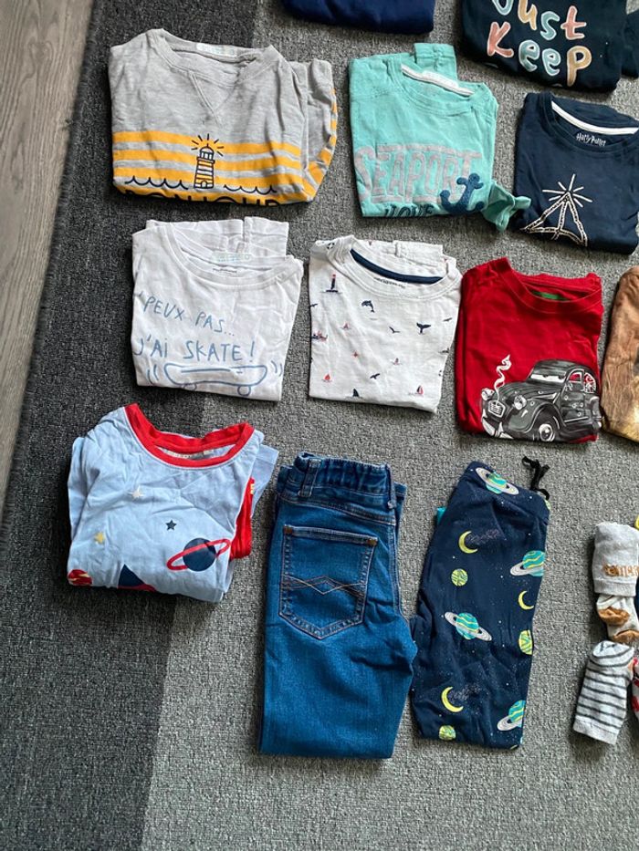 Lot vêtements 6 ans - photo numéro 10