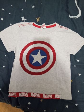 T-shirt marvel _ 7 ans