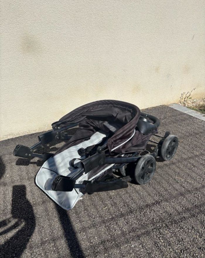 Poussette Hauck noire - photo numéro 3