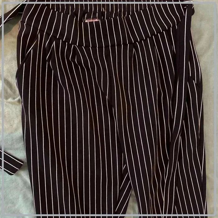 Pantalon  leger  taille 38 - photo numéro 3