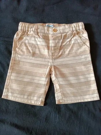 Short 3 ans
