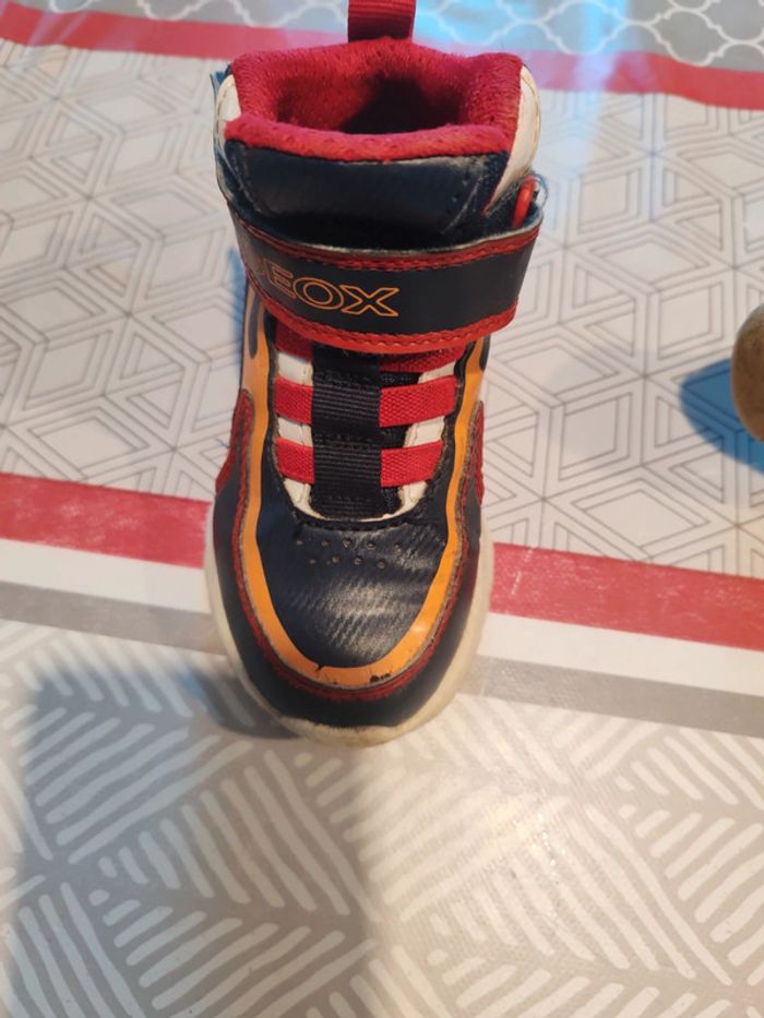 Chaussures T 24 - photo numéro 7