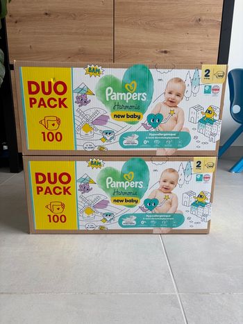 200 Couches Pampers Harmonie Taille 2