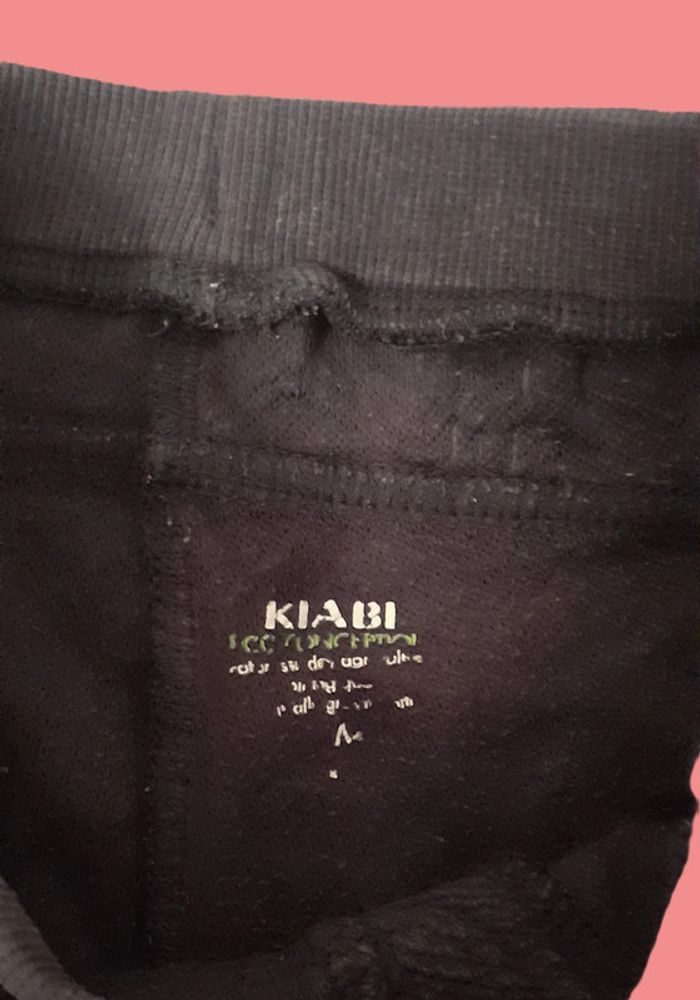 Joli lot bébé 1 An. 1 pantalon + 2 pulls - photo numéro 10