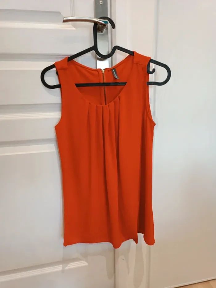 Haut taille 34