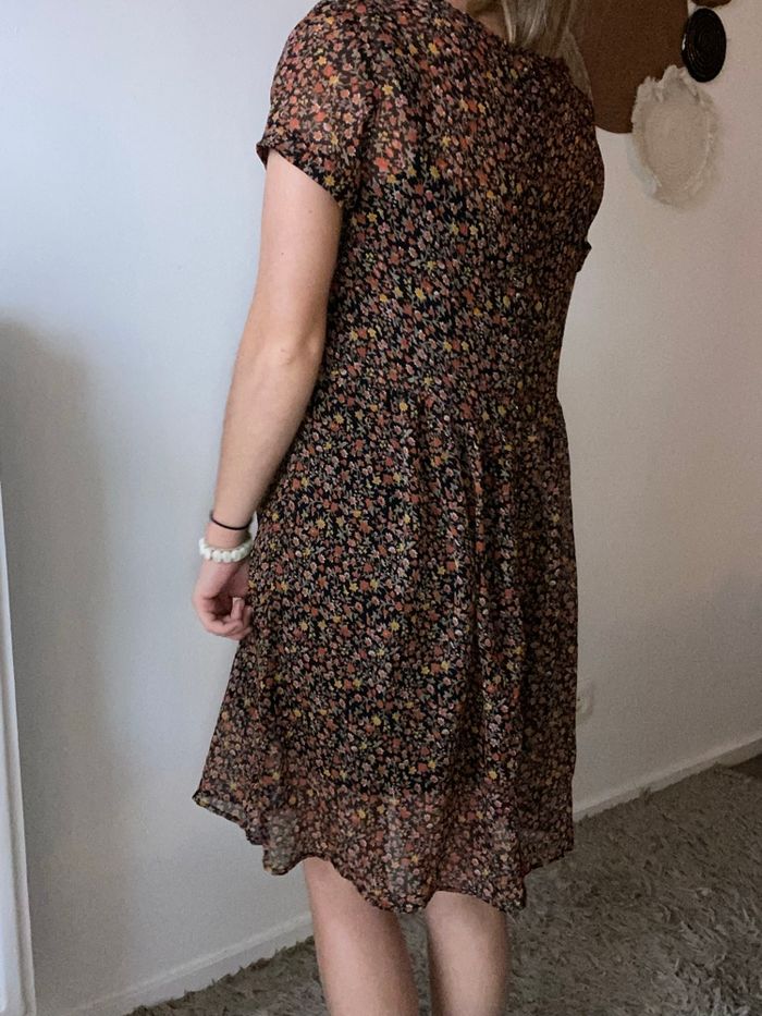 Très joli robe couleur automnale ddp taille s - photo numéro 4