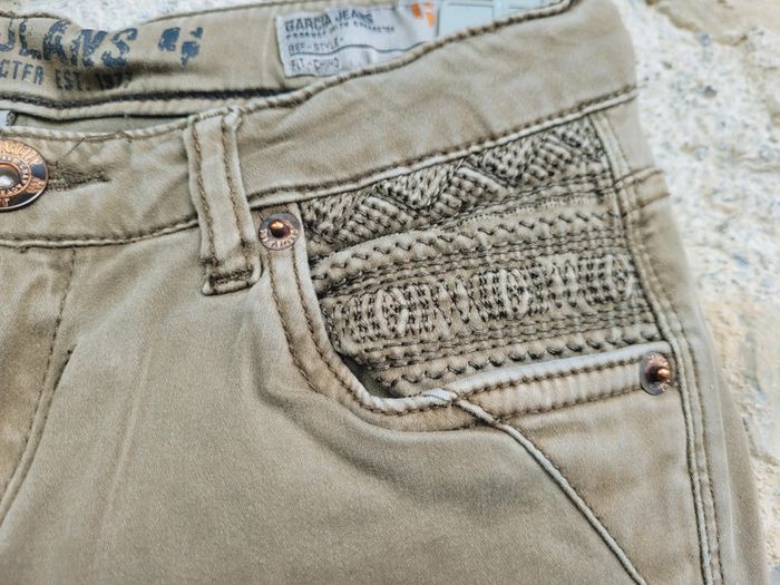 12 ans / 152 cm, Garcia Jeans 👖 couleur kaki - photo numéro 3