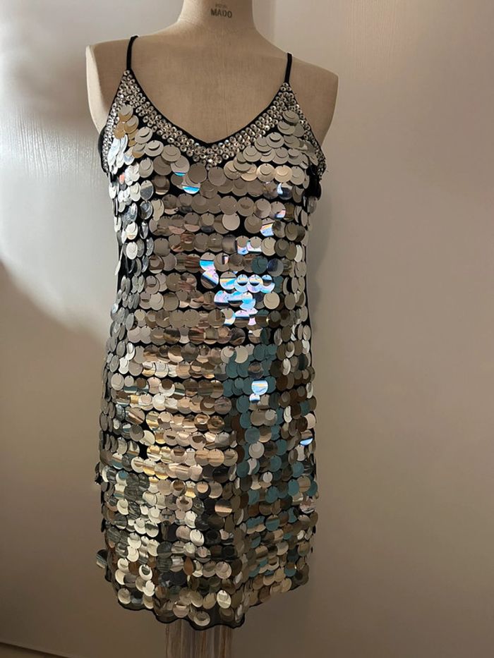Robe sequins maner taille unique