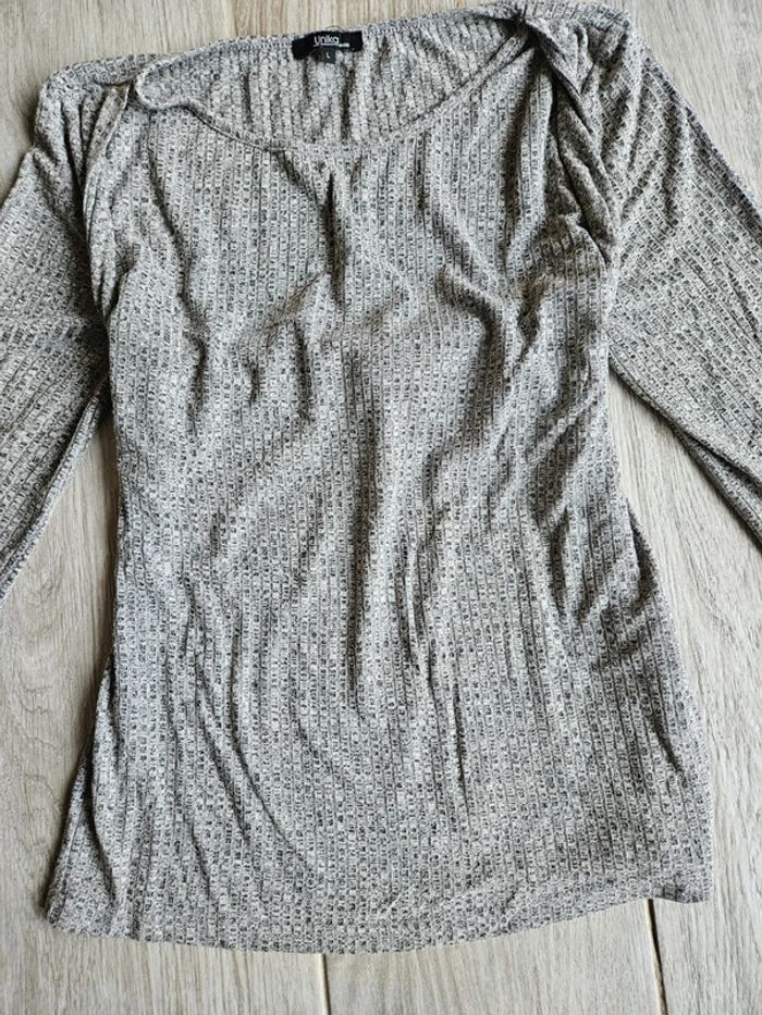 Pull manches évasés taille L - photo numéro 2
