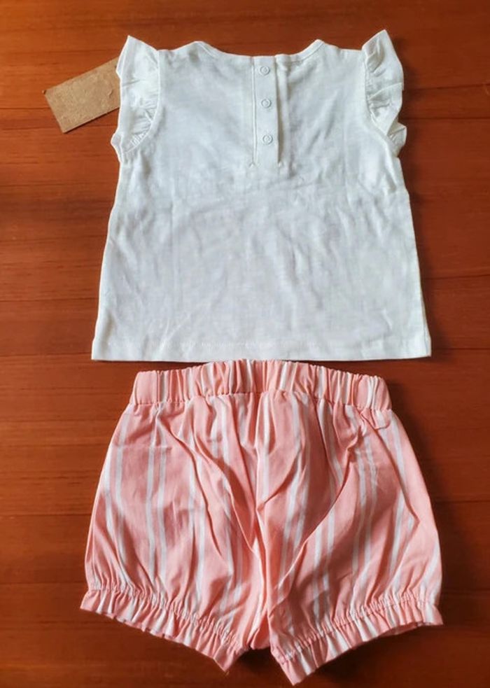 Ensemble t-shirt et short 12mois - photo numéro 2
