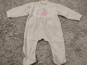 Pyjama blanc à pois roses 3 mois