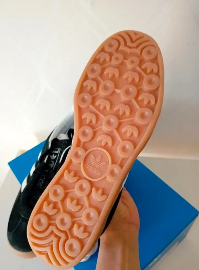 Adidas Gazelle indoor neuves 🖤🌼 - photo numéro 6