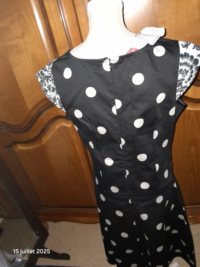 Robe rétro vintage - photo numéro 4