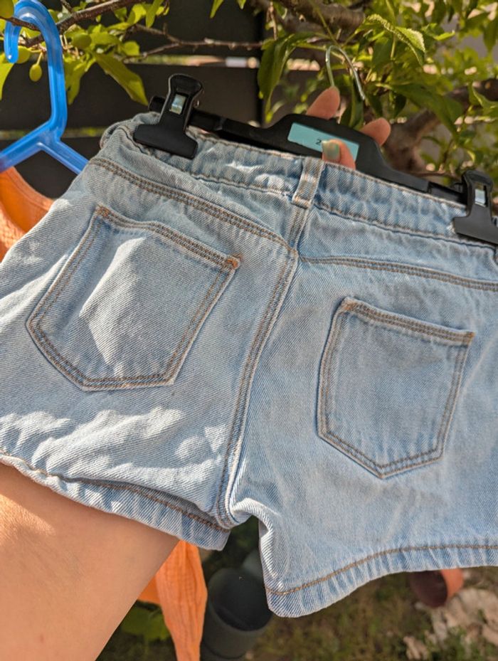 Ensemble short et top volanté 8 ans - photo numéro 3