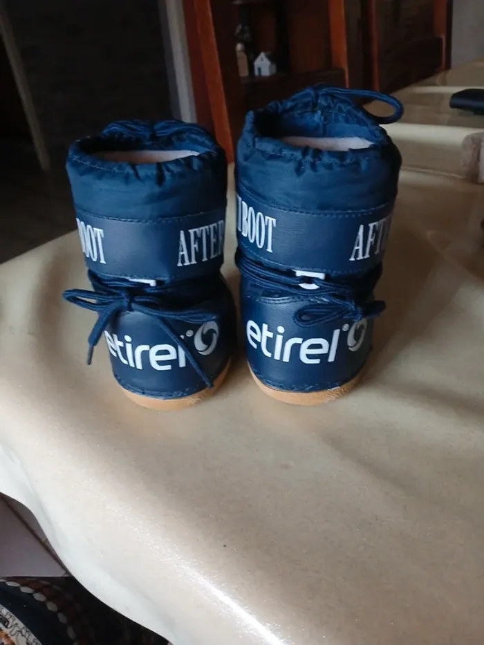 Paires d’après ski 🎿 bébé - photo numéro 3