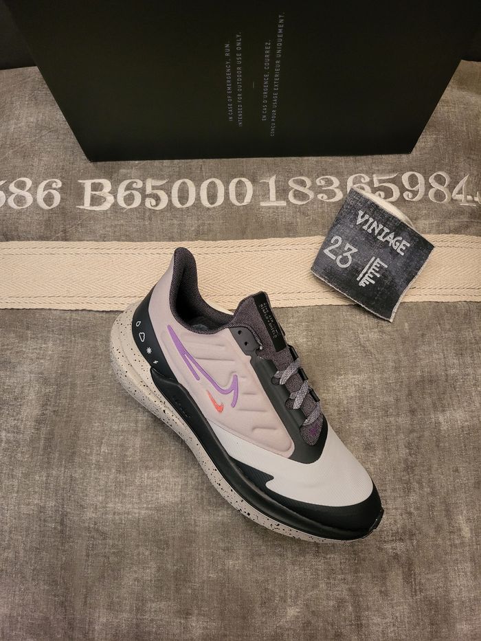 Nike Air Winflo 9 Shield Cobblestone Vivid Purple Grey - DM1104002 - Unisex - Size : 38.5 🌈🌈 - photo numéro 2