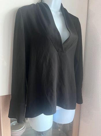 Blouse col v plongeant Zara