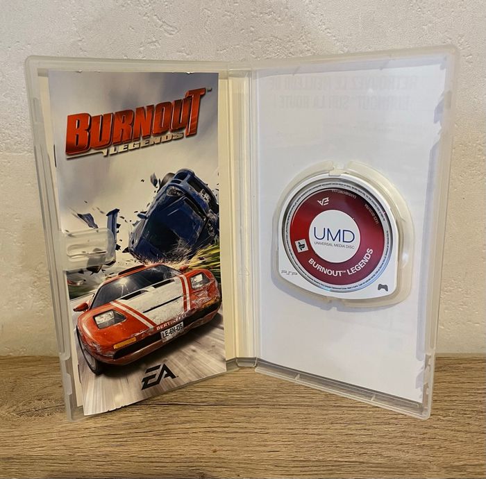 Burnout legend et Dominator - Psp - photo numéro 8