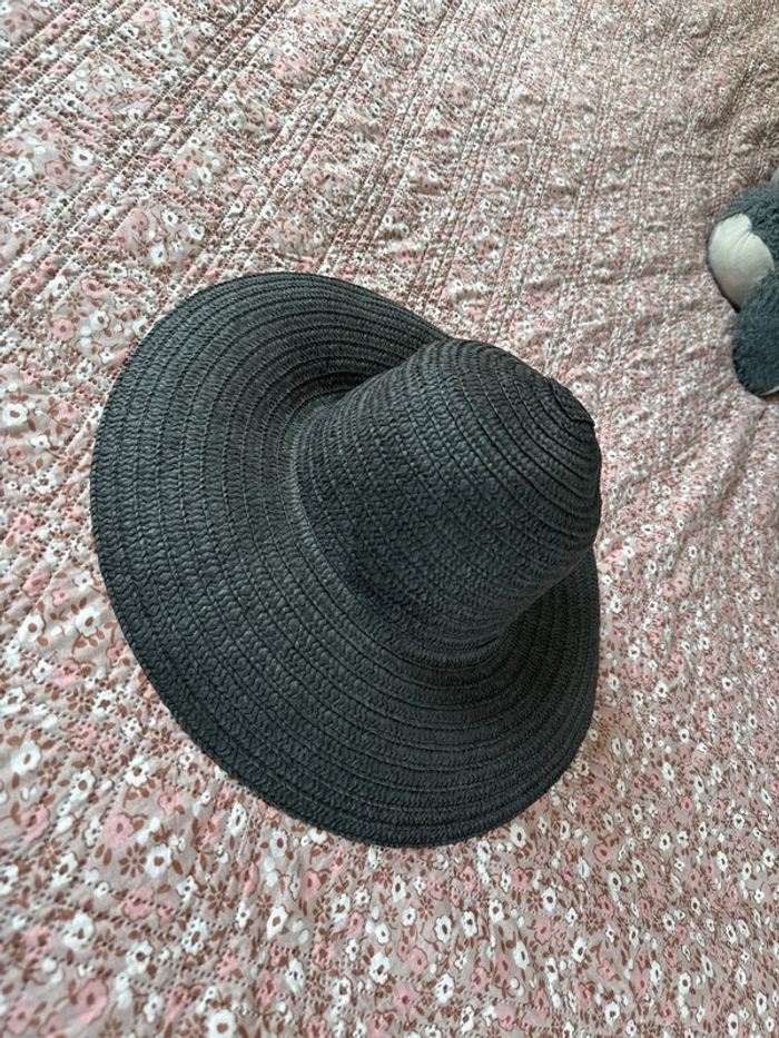 Chapeau femme gris foncé TBE