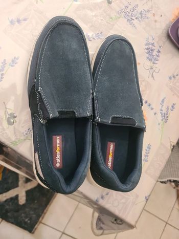 Chaussure homme neuves