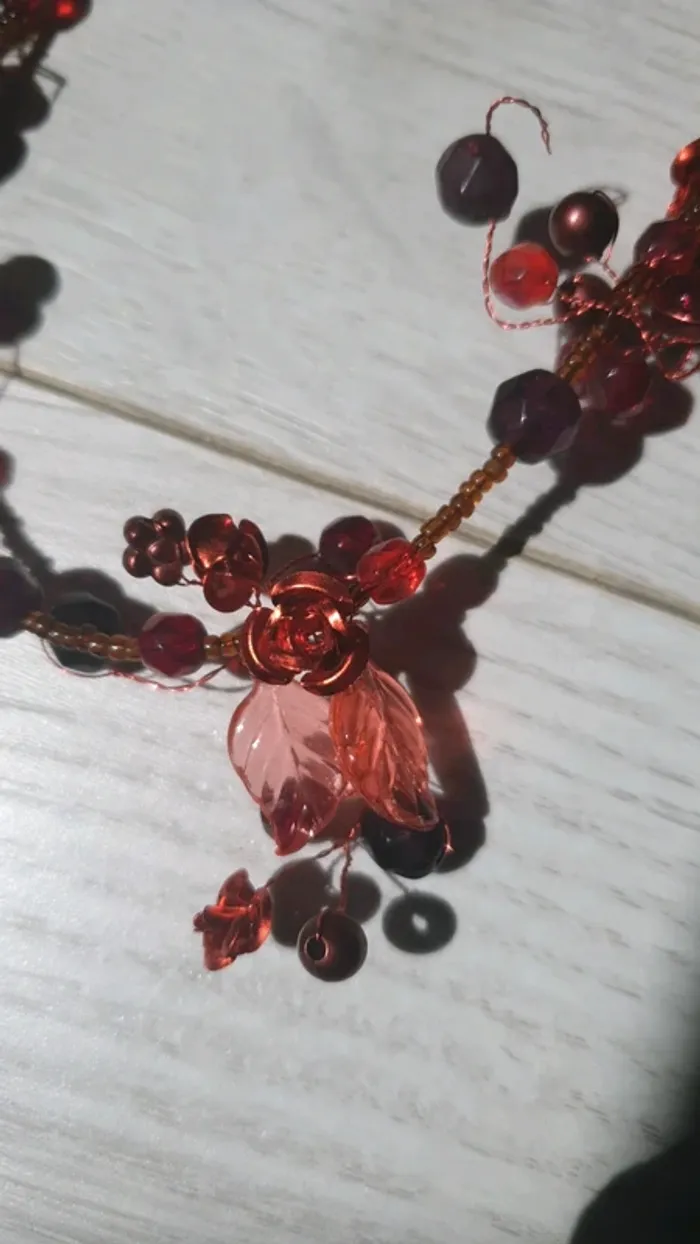 Collier rouge - photo numéro 2