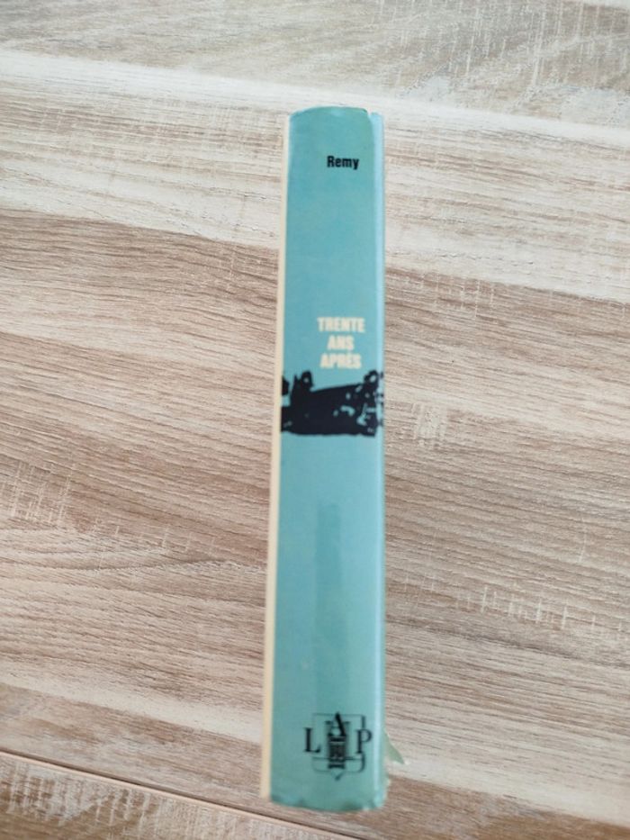 Livre trente ans après Rémy - photo numéro 3