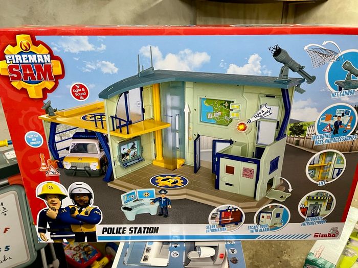 Commissariat de police Sam le Pompier