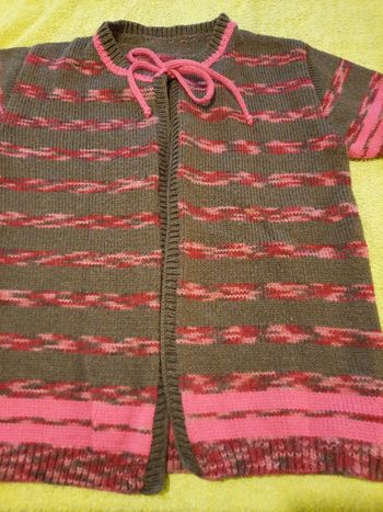 Gilet tricoté manches courtes 12 ans