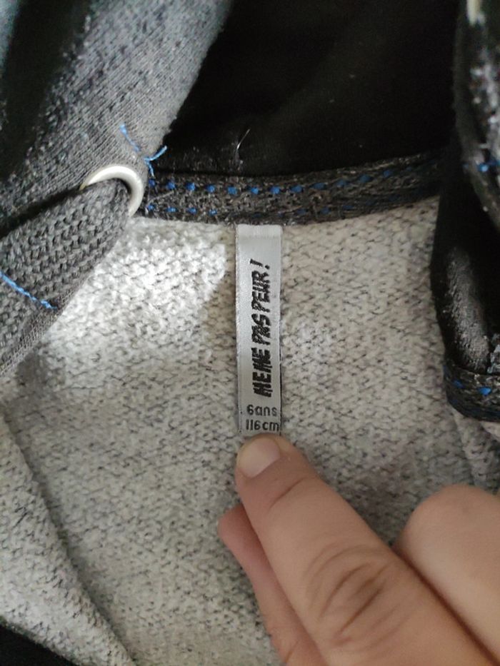 Gilet zippé 6 ans - photo numéro 3