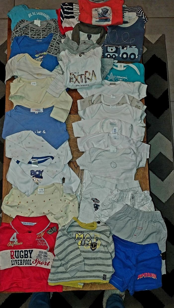 Gros lot de vêtements garçon printemps été - photo numéro 2