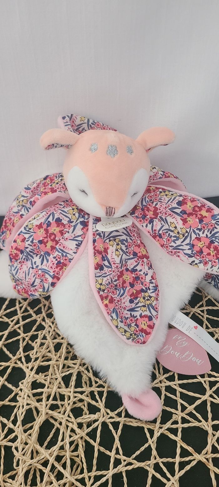Doudou et compagnie Doudou pétale BOH'AIME Faon - photo numéro 2