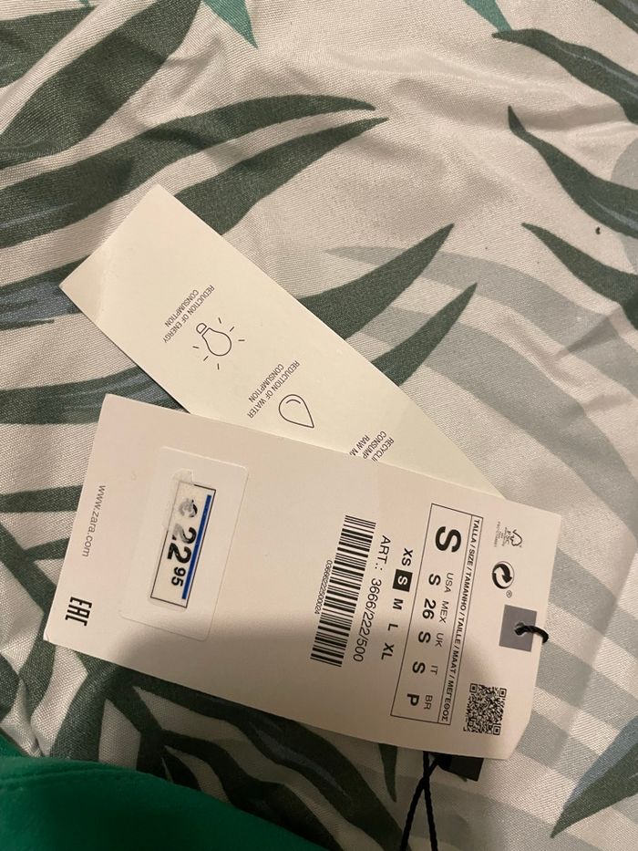 Jupe short verte Zara taille S neuve - photo numéro 4